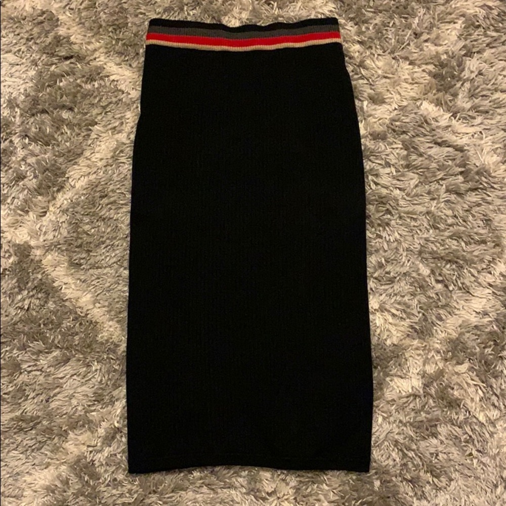 Forever 21 Ribbed Pencil Skirt